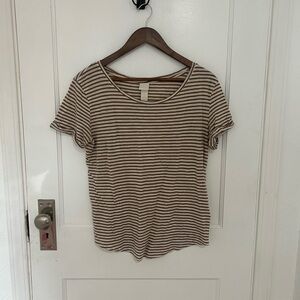 H&M Brown and White Striped Short Sleeve Top